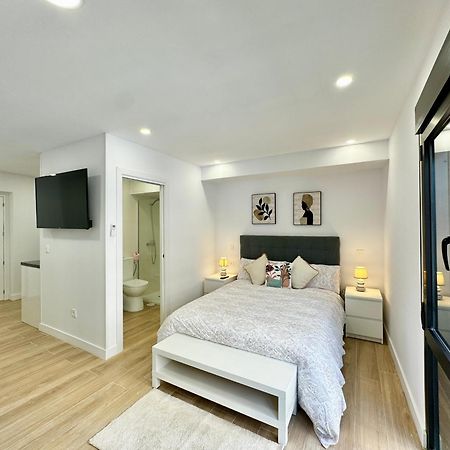 Amazing Seaside Studio By Eaw Homes Marbella Exterior photo