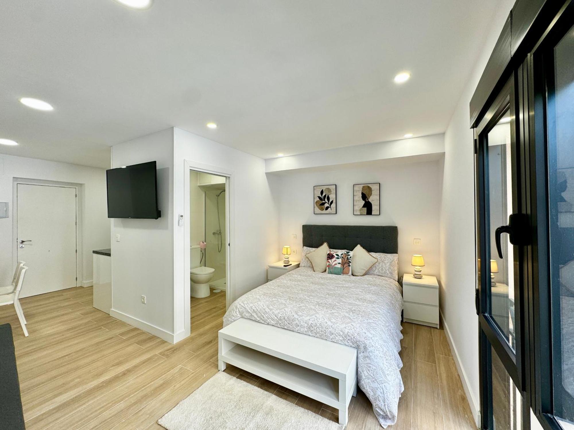 Amazing Seaside Studio By Eaw Homes Marbella Exterior photo